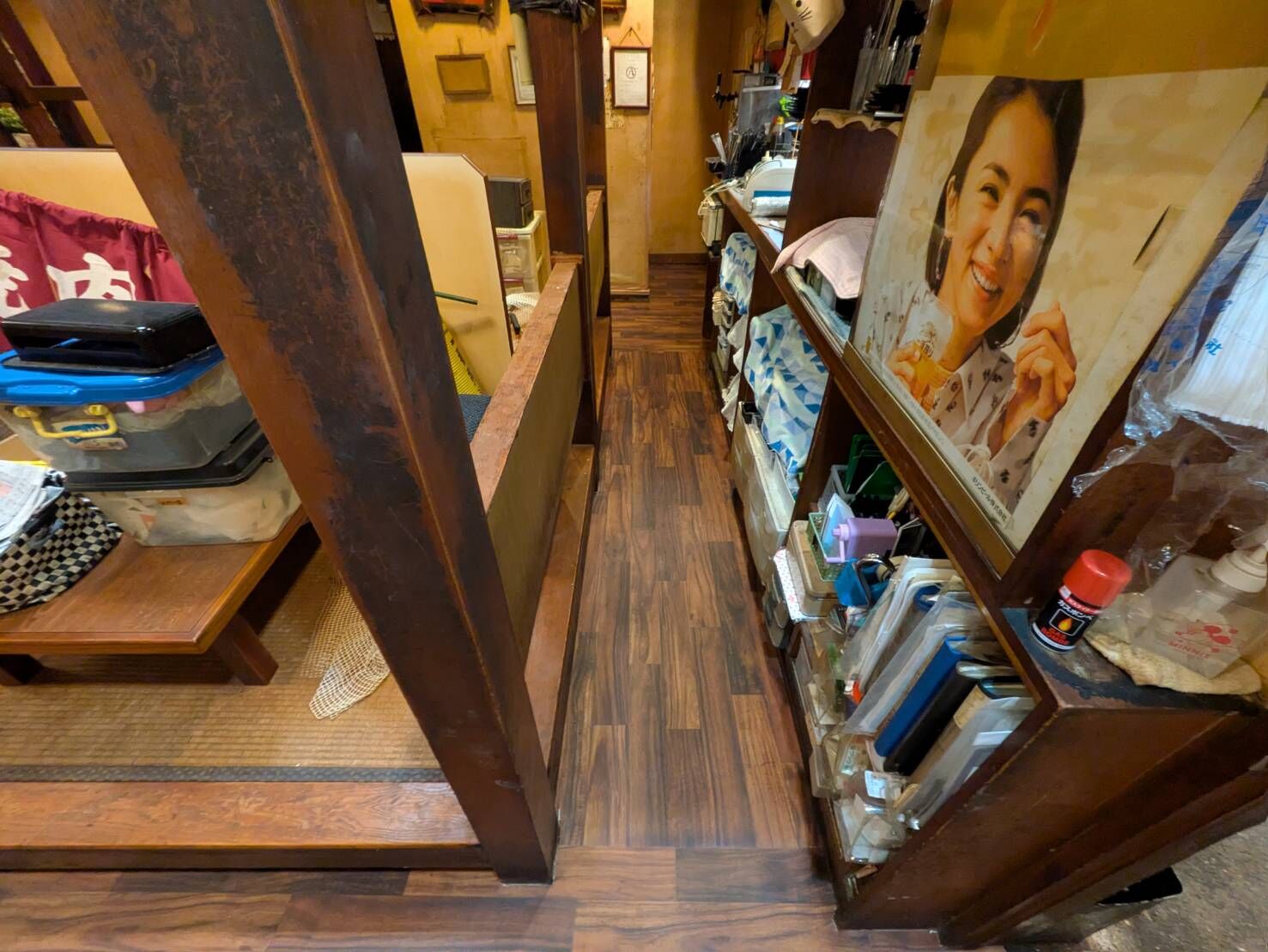 名古屋市中川区の焼肉店にて店舗フローリング張り替え工事が完了しました